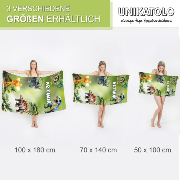 Unikatolo Badetuch Motiv Dino mit Name personalisiert