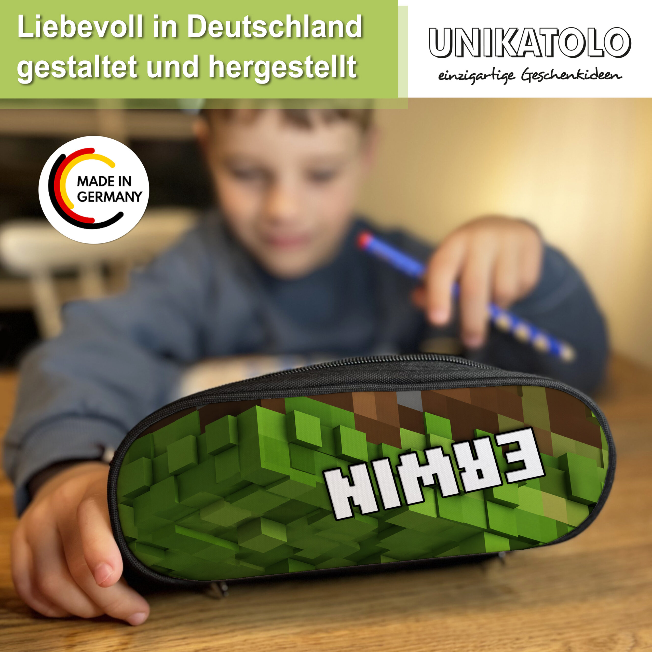 Unikatolo Federmäppchen PIXEL mit Name personalisiert